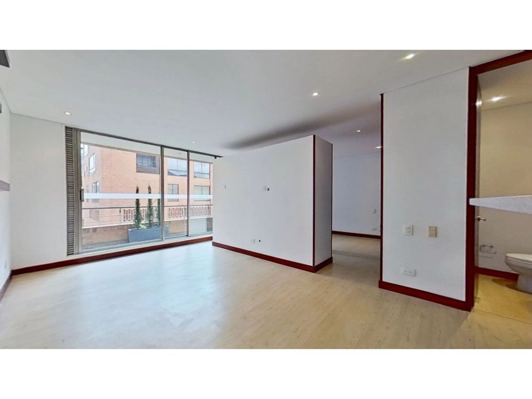 Apartamento de 1 alcoba en venta en Chapinero, Bogotá, 64 m² · foto 2 de 10