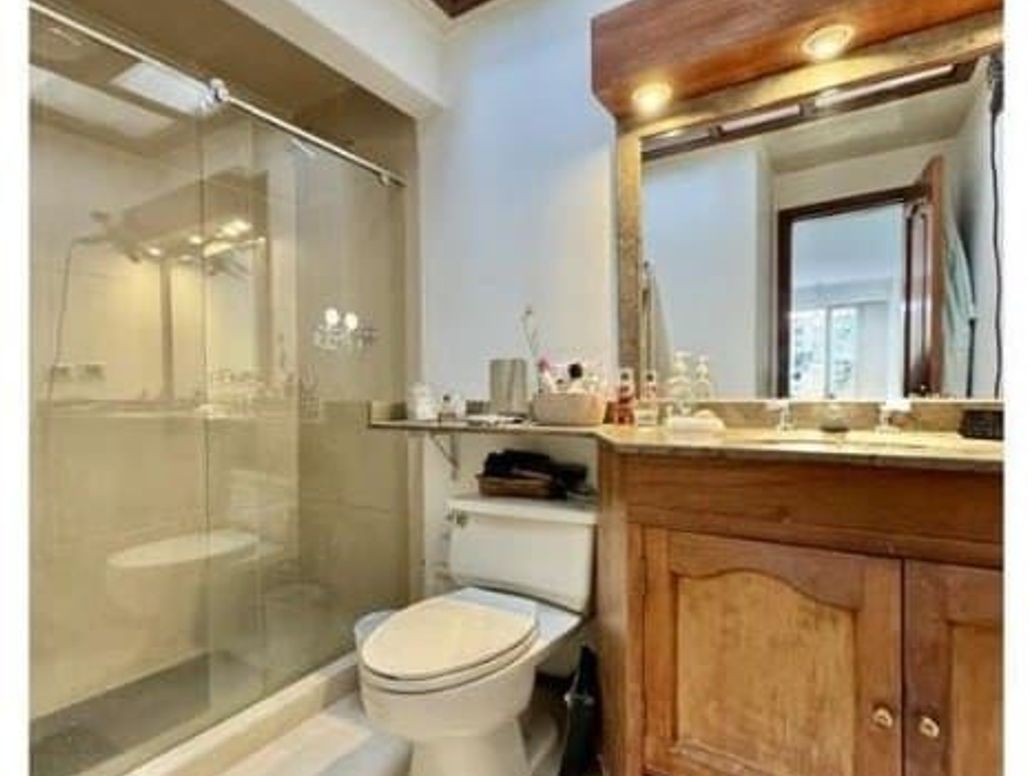 Casa de 3 alcobas en venta en San Patricio, Bogotá, 250 m² · foto 15 de 17