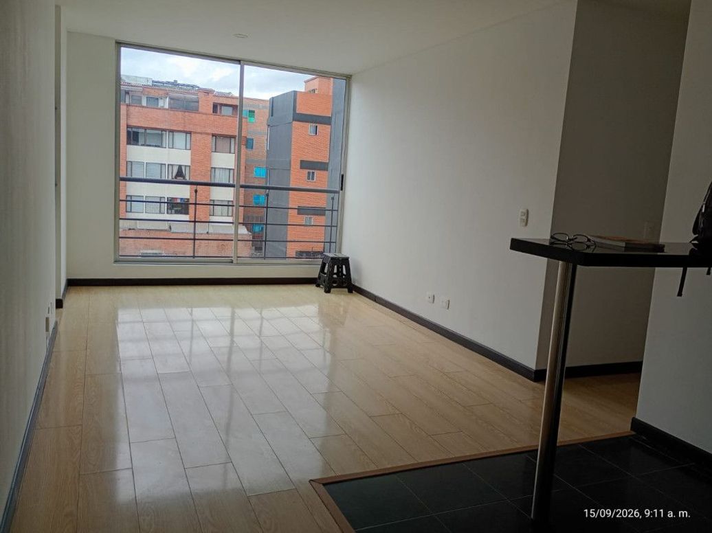 Apartamento de 2 alcobas en arriendo en Campin Occidental, Bogotá, 68 m² · foto 2 de 13