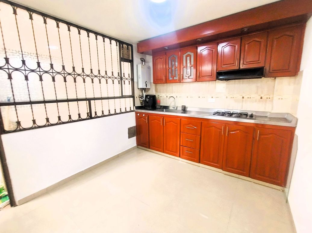 Apartamento de 2 alcobas en venta en Florencia, Bogotá, 43 m² · foto 7 de 16