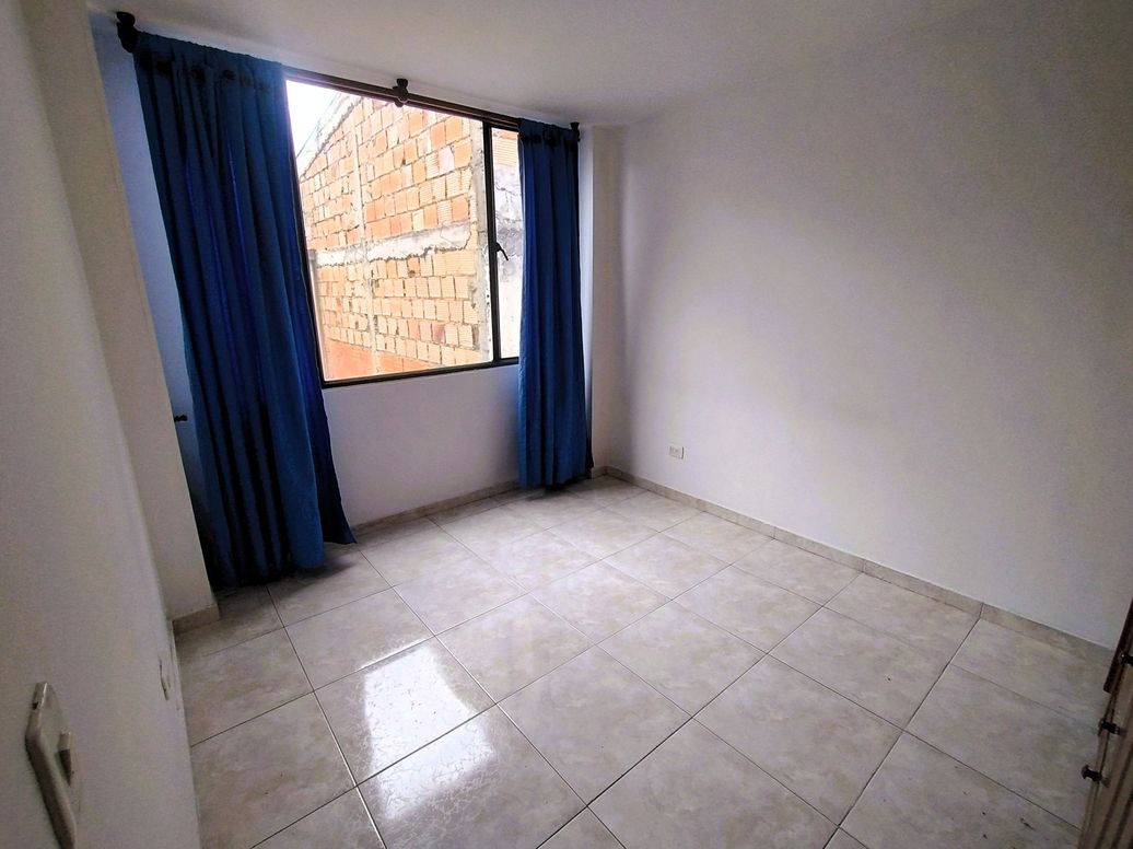 Apartamento de 2 alcobas en venta en Florencia, Bogotá, 43 m² · foto 11 de 16