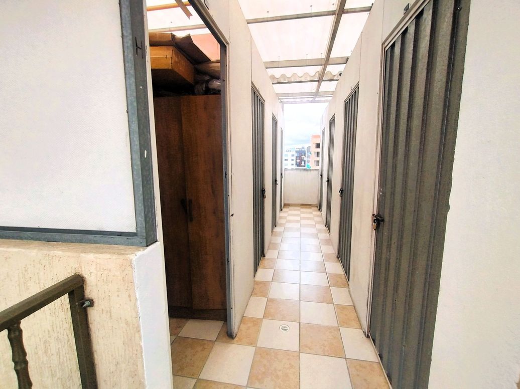 Apartamento de 2 alcobas en venta en Florencia, Bogotá, 43 m² · foto 13 de 16