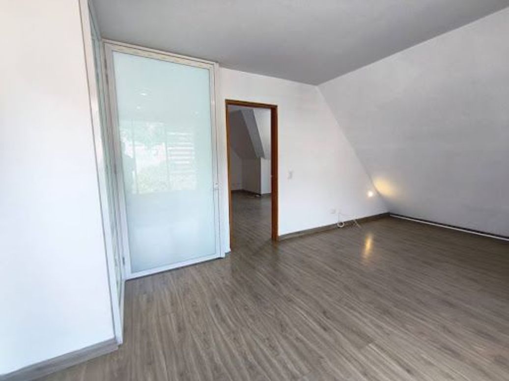 Casa de 4 alcobas en venta en Belmira, Bogotá, 174 m² · foto 8 de 20