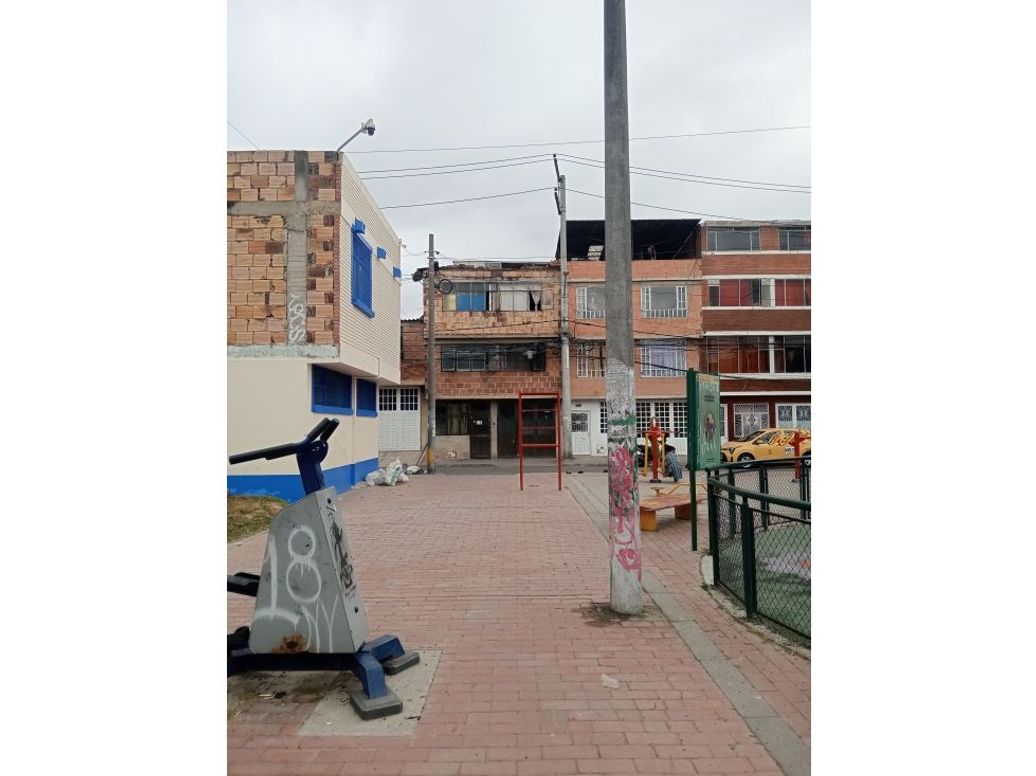 Apartaestudio en venta en Porvenir, Bogotá, 216 m² · foto 3 de 20