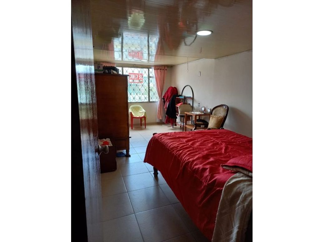 Casa de 6 alcobas en venta en Puente Aranda, Bogotá, 127 m² · foto 19 de 20