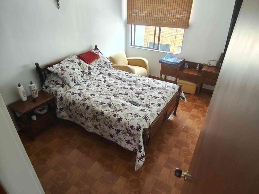 Apartamento de 4 alcobas en venta en Hacienda Cordoba, Bogotá, 73 m² · foto 13 de 20