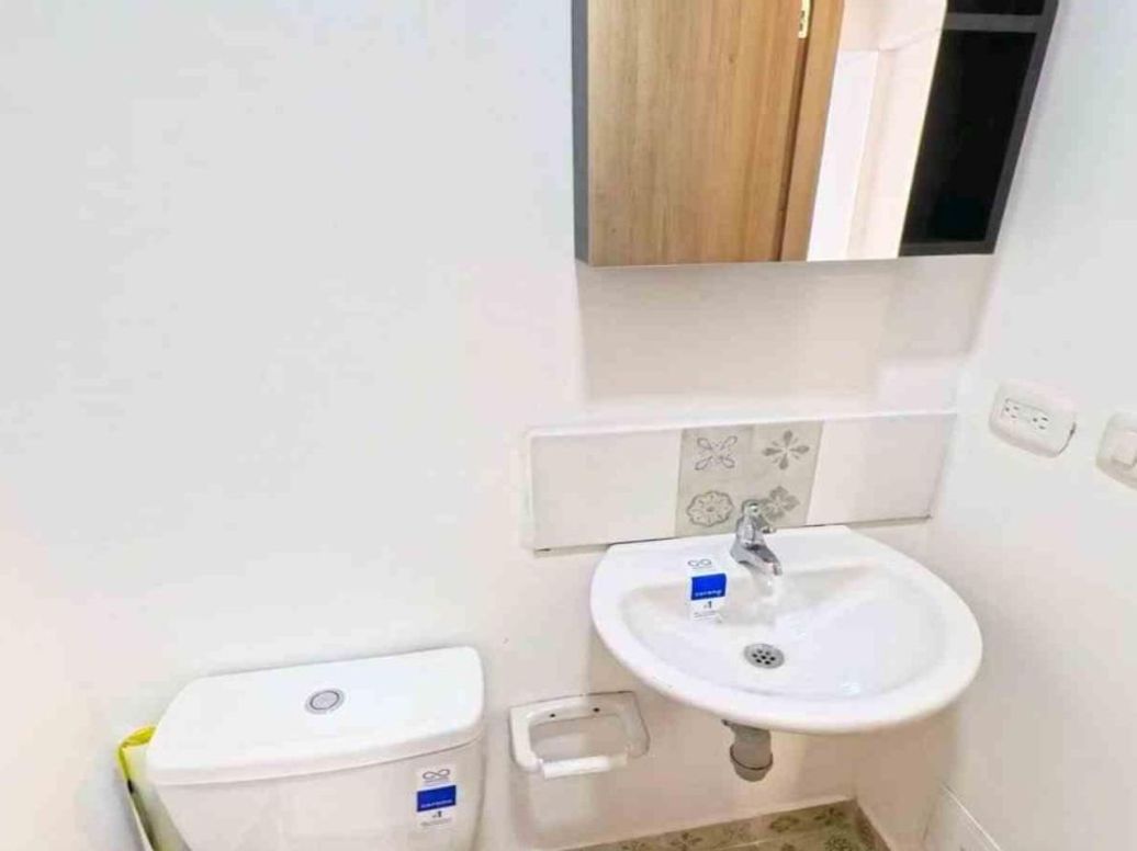 Apartamento de 1 alcoba en venta en Alcázares Norte, Bogotá, 24 m² · foto 12 de 20