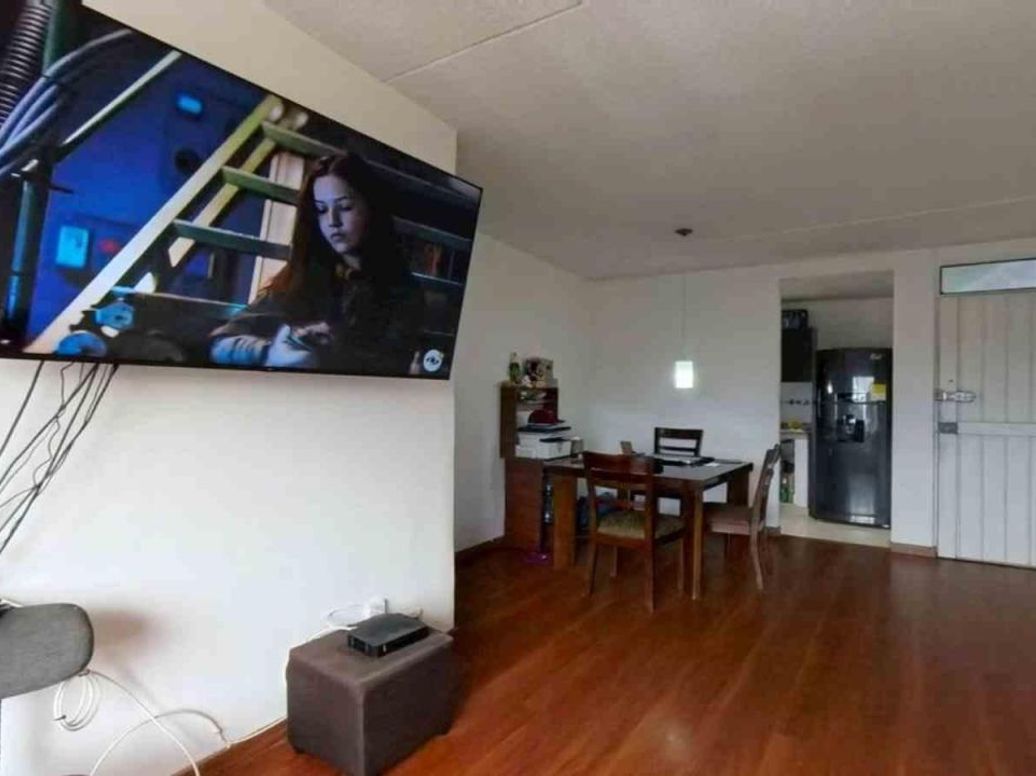Apartamento de 3 alcobas en venta en Tibabuyes, Bogotá, 60 m² · foto 3 de 19