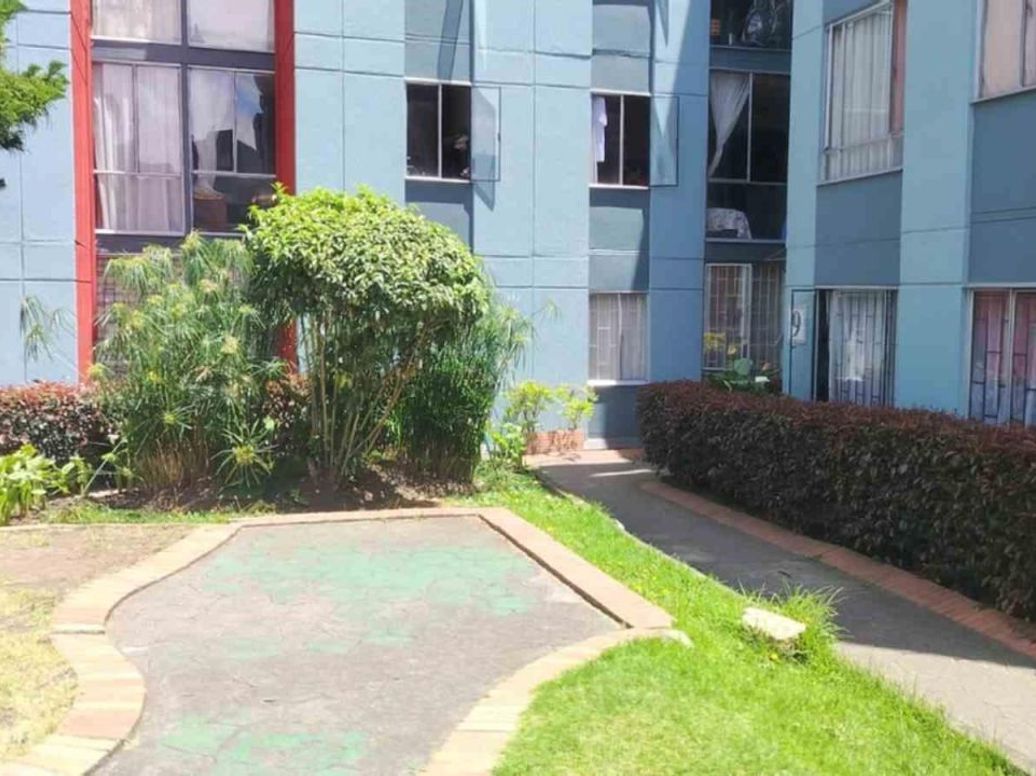 Apartamento de 3 alcobas en venta en Tibabuyes, Bogotá, 60 m² · foto 13 de 19