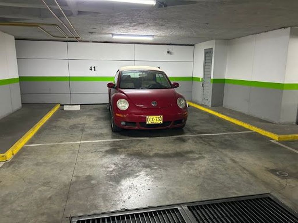 Apartamento de 2 alcobas en arriendo en Chicó Norte 2, Bogotá, 82 m² · foto 18 de 20