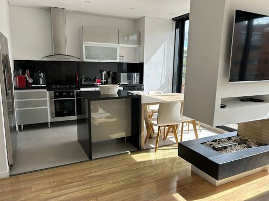 Apartamento de 2 alcobas en arriendo en Chicó Norte 2, Bogotá, 82 m² · foto 6 de 20