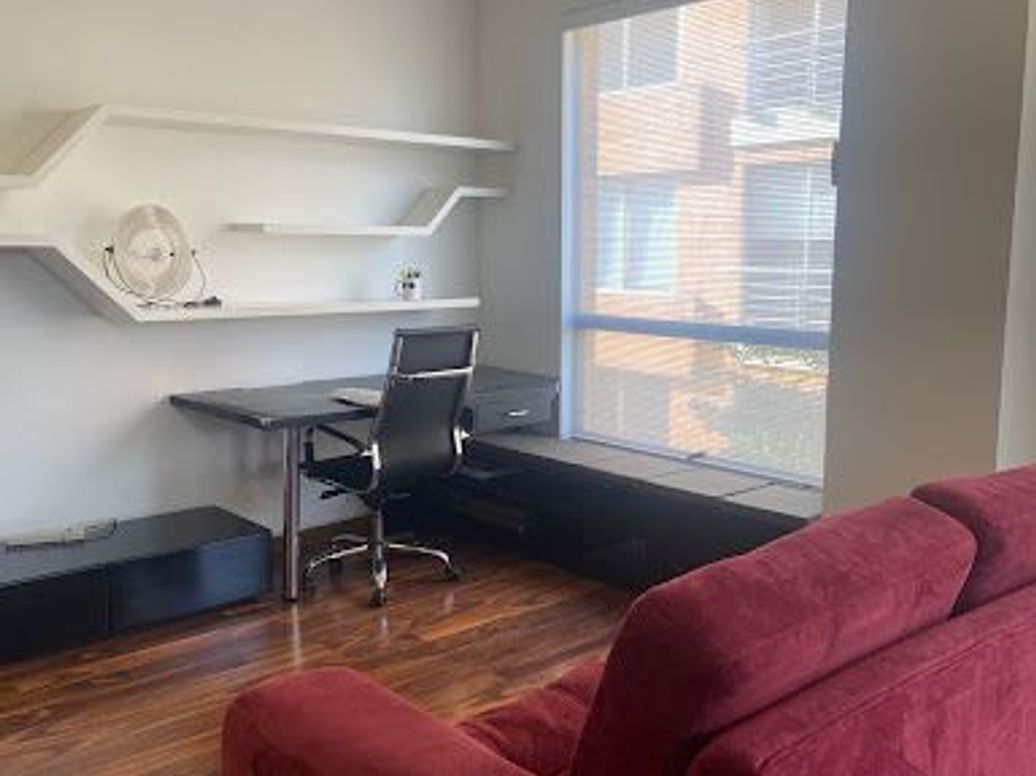 Apartamento de 1 alcoba en arriendo en Chico Navarra, Bogotá, 70 m² · foto 2 de 18