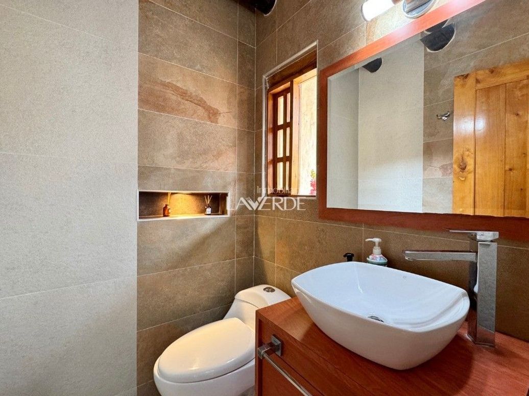 Casa de 3 alcobas en venta en San José De Bavaria, Bogotá, 260 m² · foto 5 de 20