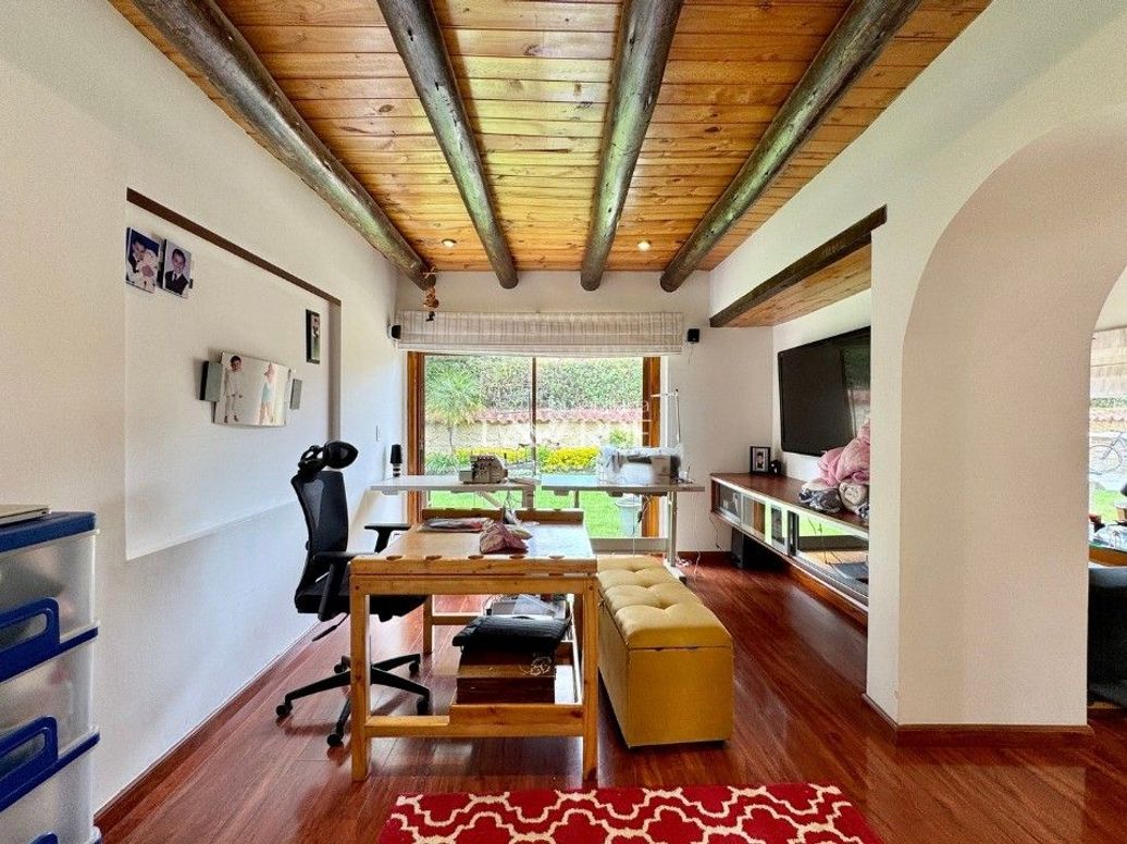 Casa de 3 alcobas en venta en San José De Bavaria, Bogotá, 260 m² · foto 14 de 20