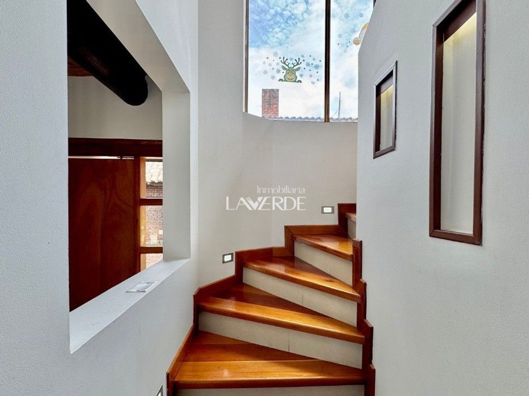 Casa de 3 alcobas en venta en San José De Bavaria, Bogotá, 260 m² · foto 19 de 20