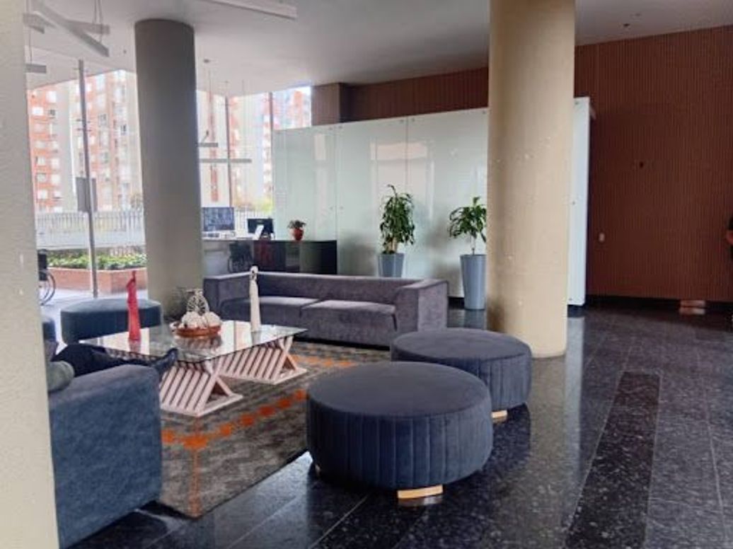 Apartamento de 3 alcobas en venta en La Felicidad, Bogotá, 140 m² · foto 16 de 17