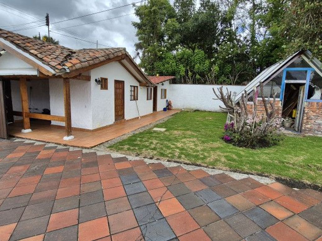 Casa de 4 alcobas en venta en San José De Bavaria, Bogotá, 1017 m² · foto 6 de 9