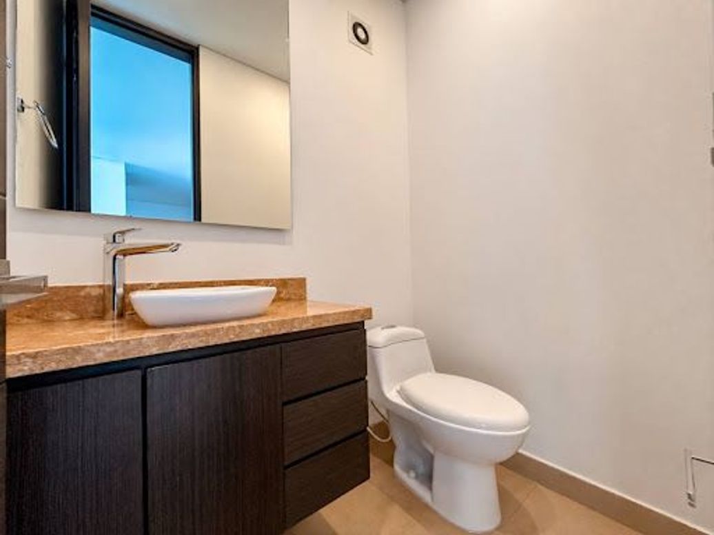 Apartamento de 3 alcobas en venta en Chicó Norte 2, Bogotá, 148 m² · foto 10 de 20