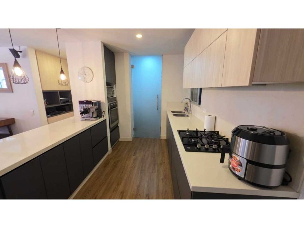 Apartamento de 3 alcobas en venta en Alejandría, Bogotá, 144 m² · foto 10 de 20
