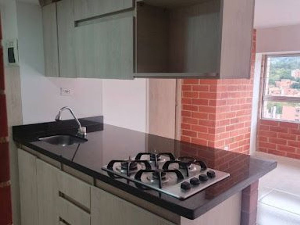 ARRIENDO de APARTAESTUDIO en La América, Medellín en Cristobal