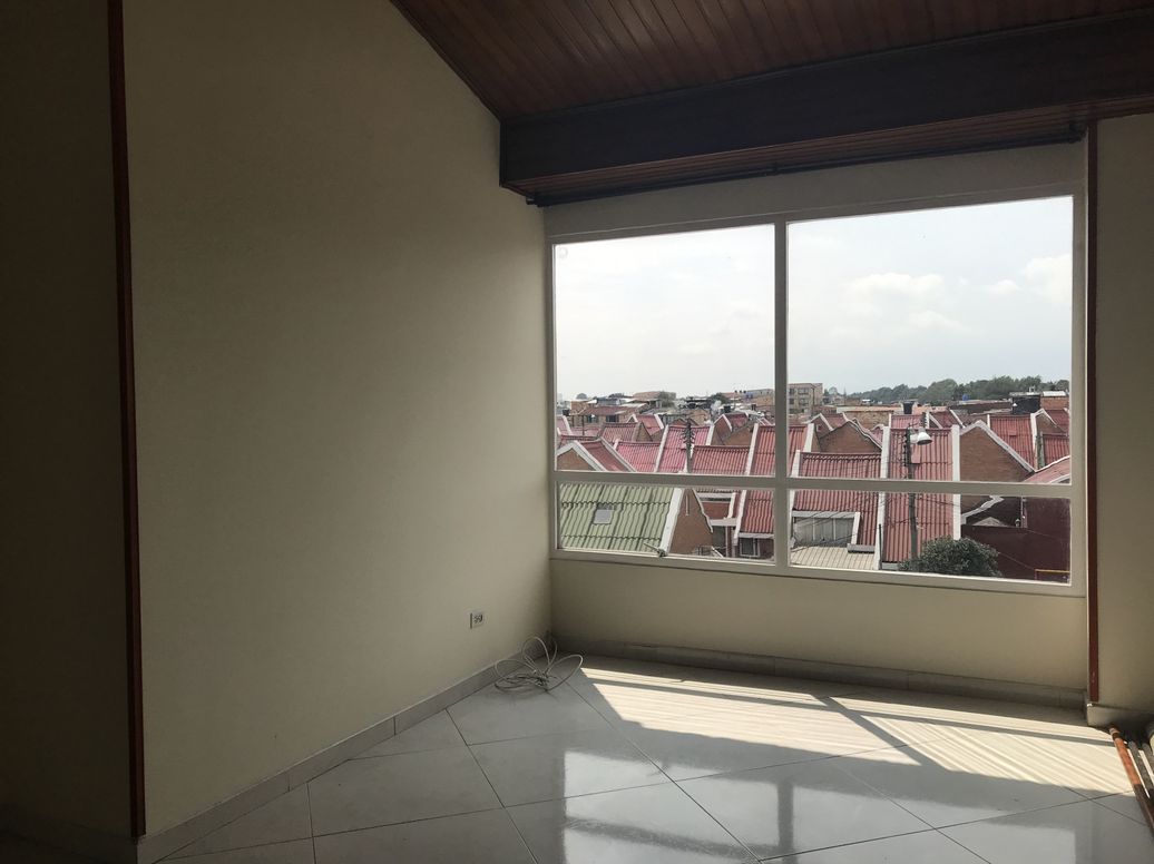 Apartamento de 3 alcobas en venta en Ruben Vallejo, Bogotá, 66 m² · foto 12 de 20