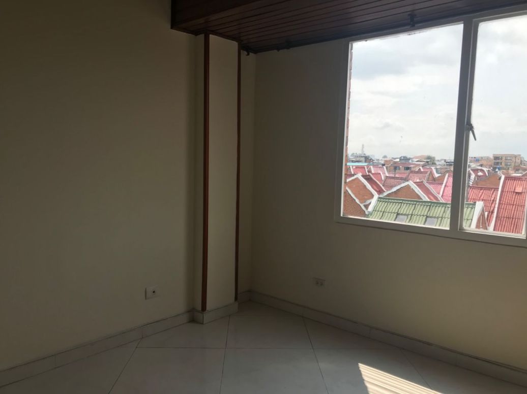 Apartamento de 3 alcobas en venta en Ruben Vallejo, Bogotá, 66 m² · foto 18 de 20