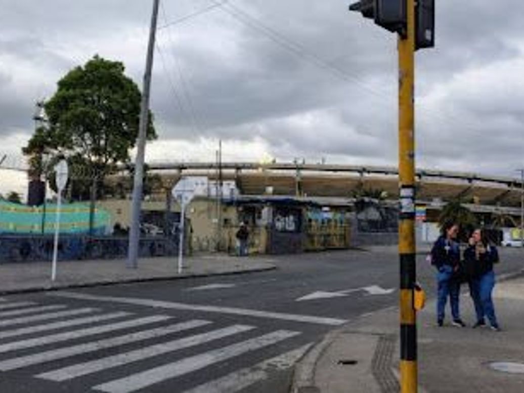 Casa de 5 alcobas en venta en Galerías, Bogotá, 295 m² · foto 7 de 7