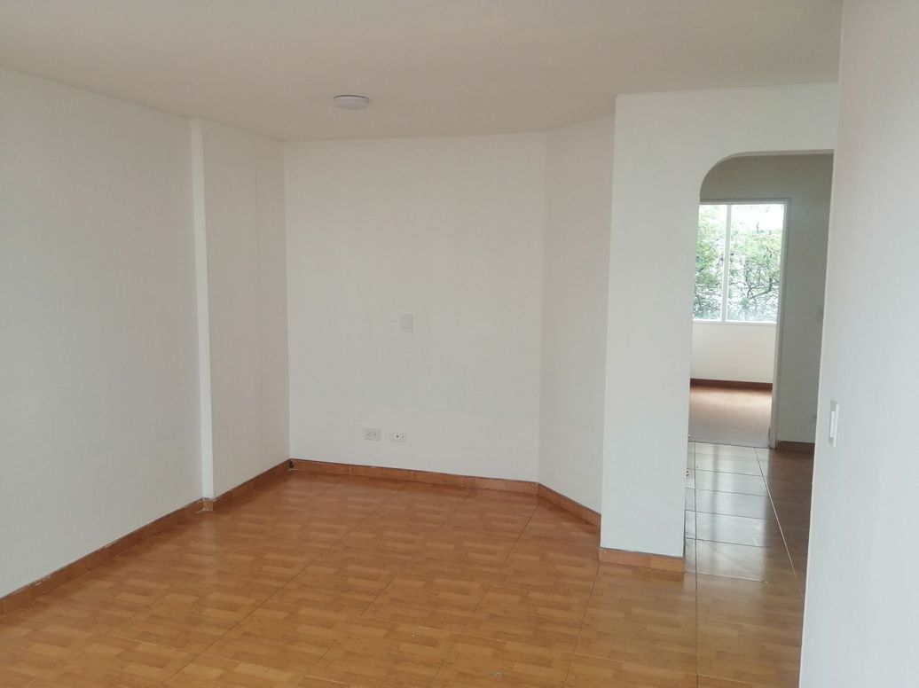 Apartamento de 3 alcobas en arriendo en Caobos Salazar, Bogotá, 70 m² · foto 6 de 20