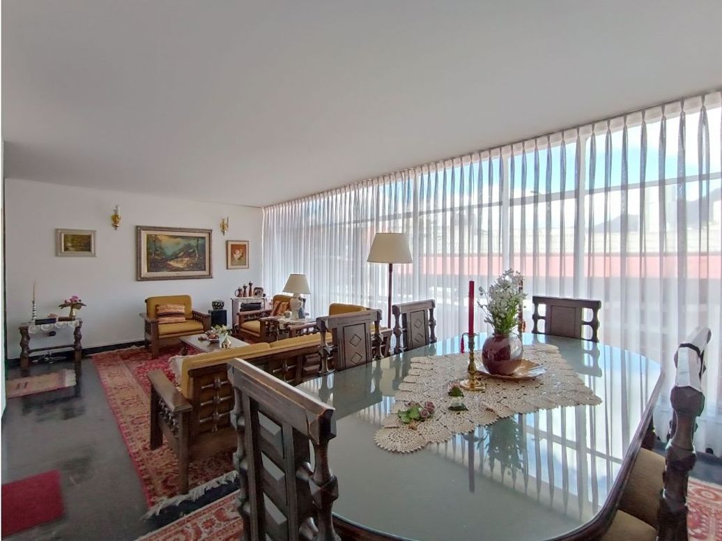 Apartamento de 3 alcobas en venta en Teusaquillo, Bogotá, 140 m² · foto 4 de 15