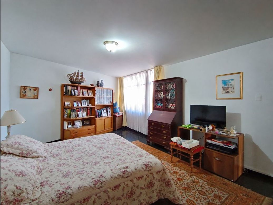 Apartamento de 3 alcobas en venta en Teusaquillo, Bogotá, 140 m² · foto 11 de 15