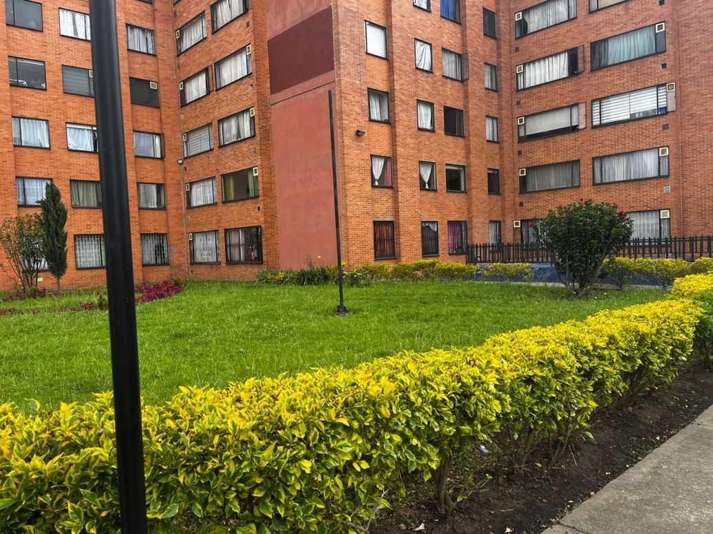 Apartamento de 2 alcobas en venta en Granjas Del Dorado, Bogotá, 47 m² · foto 14 de 16