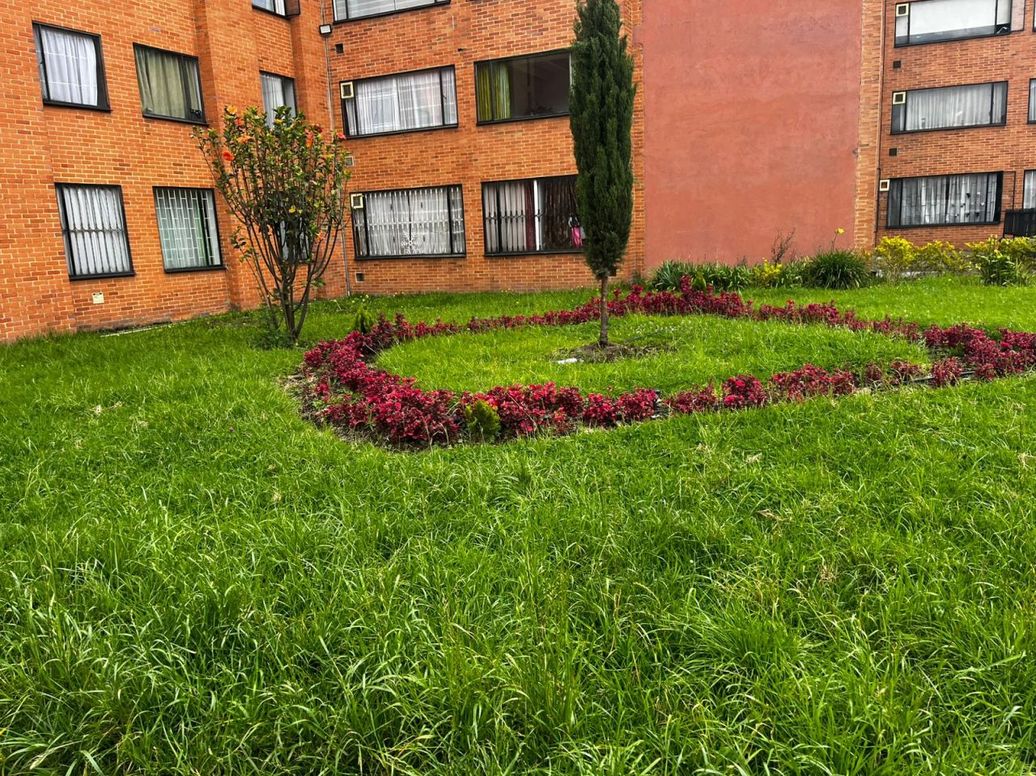 Apartamento de 2 alcobas en venta en Granjas Del Dorado, Bogotá, 47 m² · foto 15 de 16