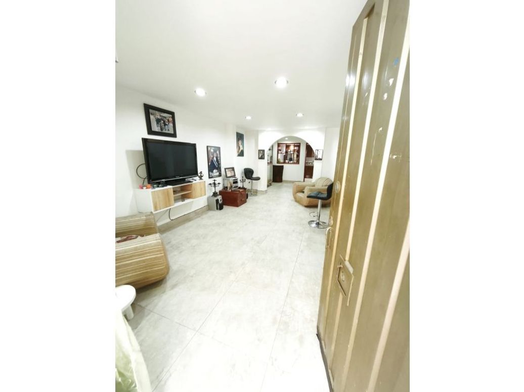 Casa de 4 alcobas en venta en Antonio Morales, Bogotá, 110 m² · foto 4 de 20