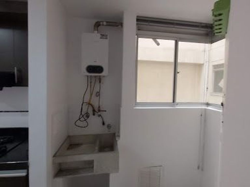 Apartamento de 2 alcobas en venta en El Batán, Bogotá, 53 m² · foto 10 de 19