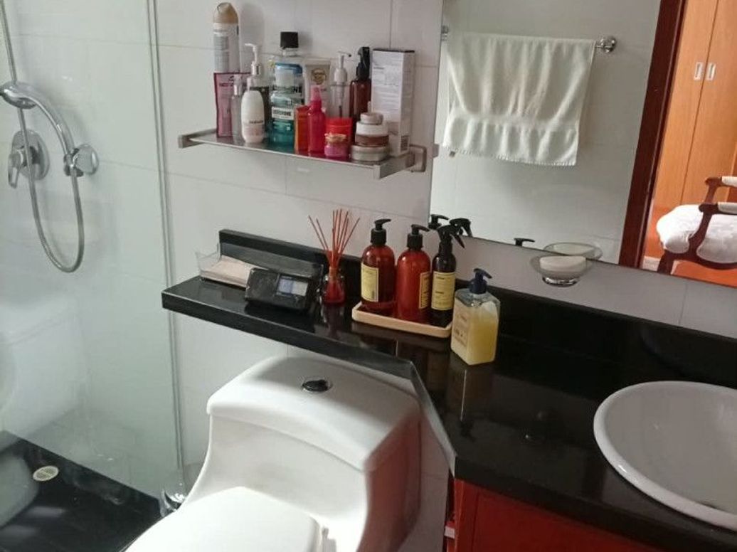 Apartamento de 2 alcobas en venta en Bella Suiza, Bogotá, 90 m² · foto 11 de 16