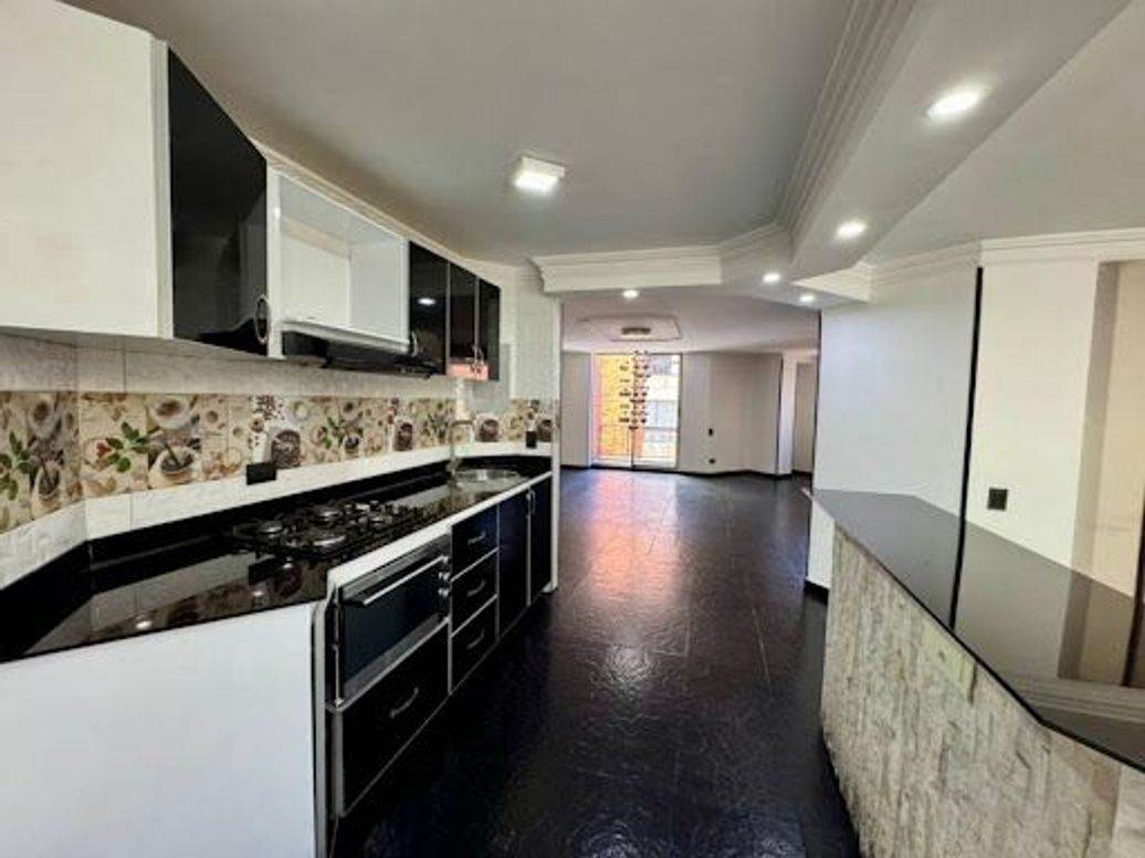Apartamento de 2 alcobas en venta en Pasadena, Bogotá, 106 m² · foto 9 de 20