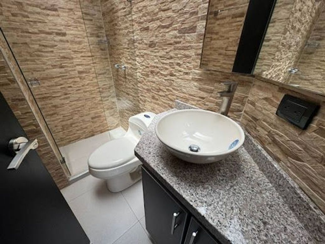 Apartamento de 2 alcobas en venta en Pasadena, Bogotá, 106 m² · foto 19 de 20