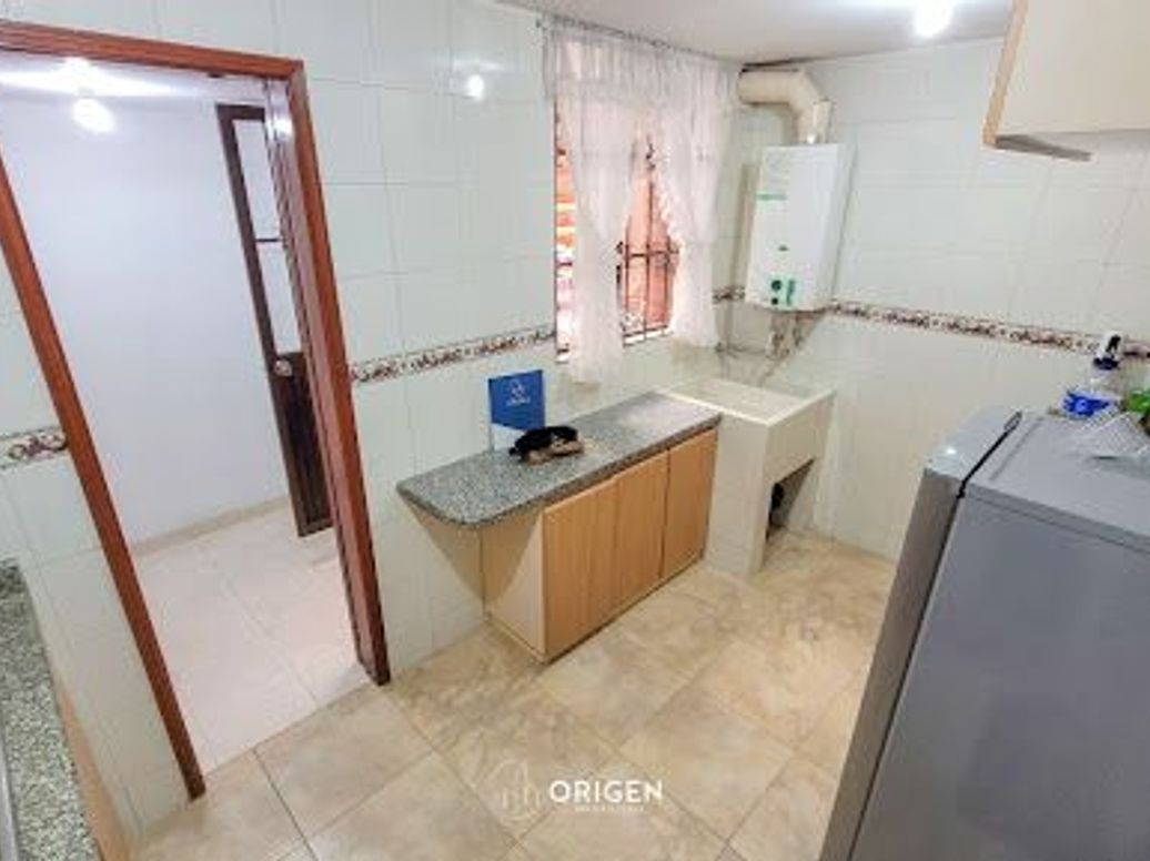 Apartamento de 3 alcobas en venta en Colina Campestre, Bogotá, 98 m² · foto 8 de 14