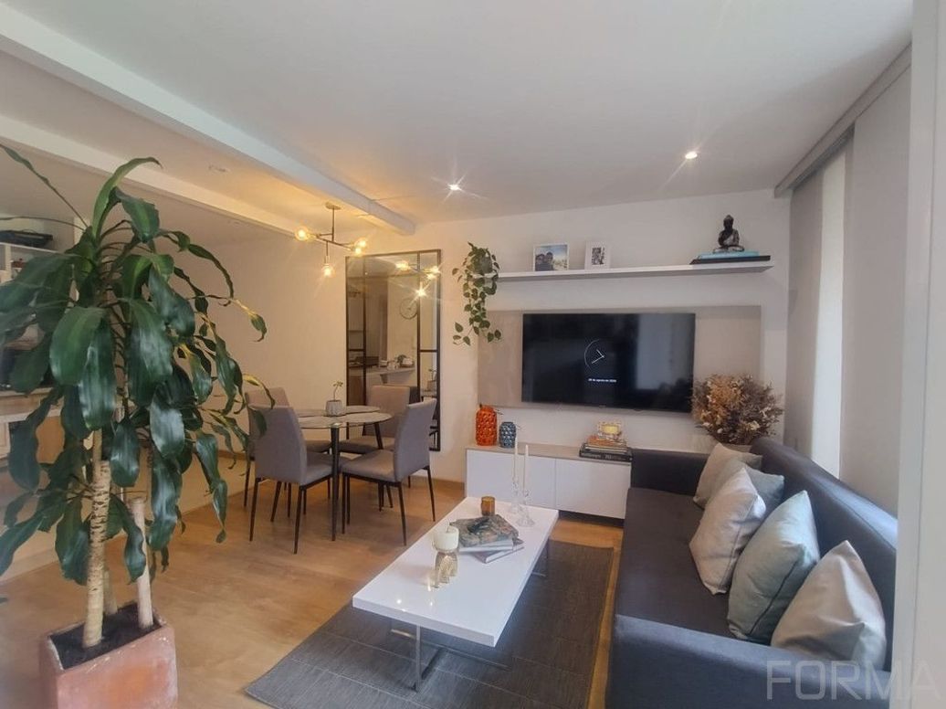 Apartamento de 2 alcobas en venta en Prado Veraniego Norte, Bogotá, 66 m² · foto 2 de 15
