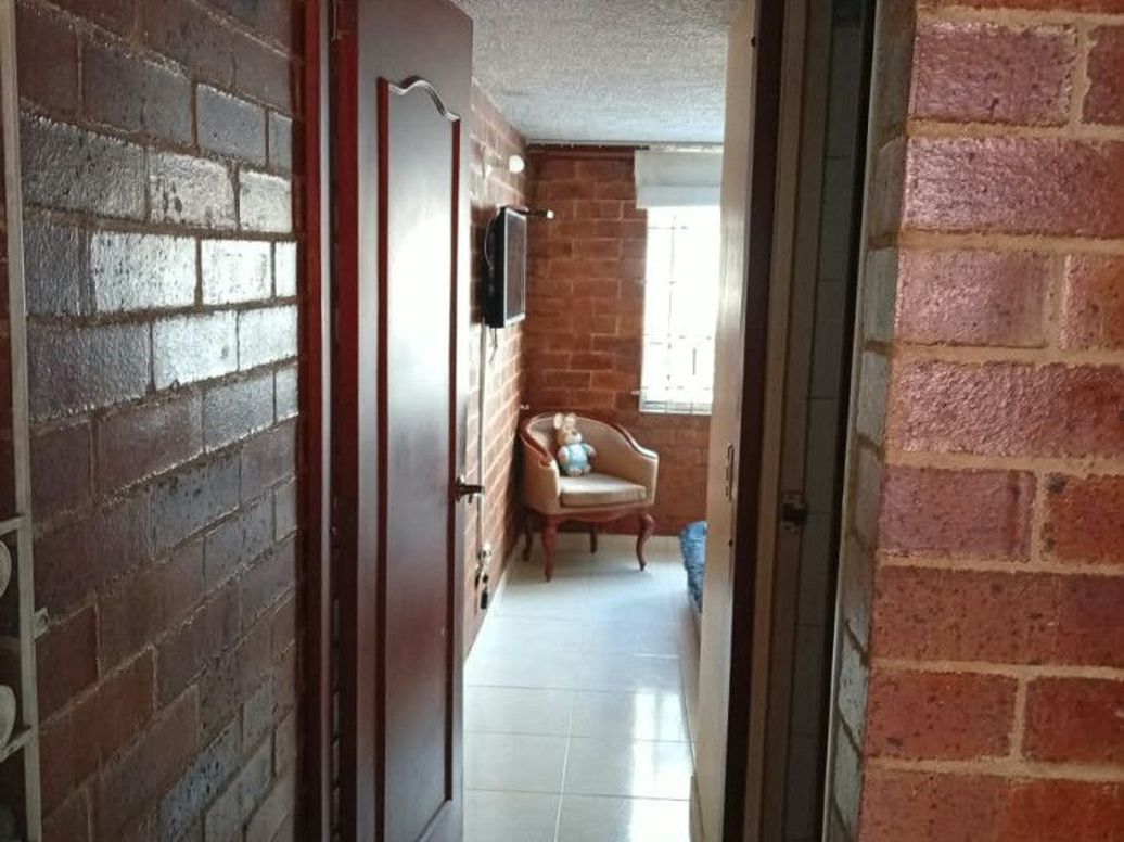 Casa de 3 alcobas en venta en Los Angeles, Bogotá, 80 m² · foto 8 de 17