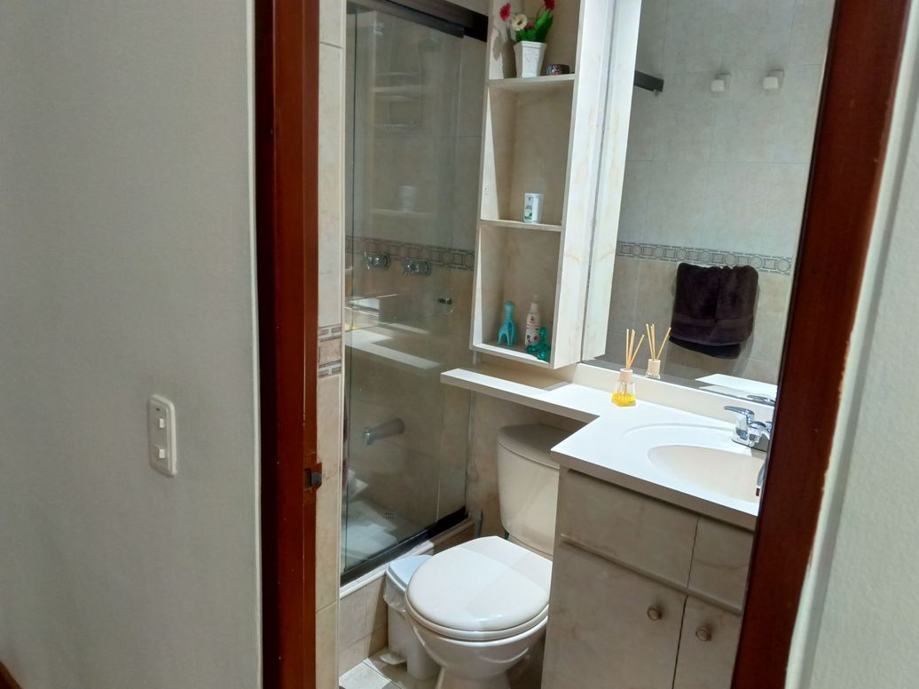 Casa de 2 alcobas en arriendo en A.S.D, Bogotá, 123 m² · foto 3 de 3