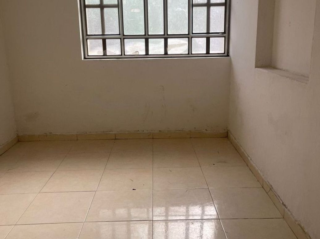 Casa de 15 alcobas en venta en Alcalá, Bogotá, 400 m² · foto 12 de 20