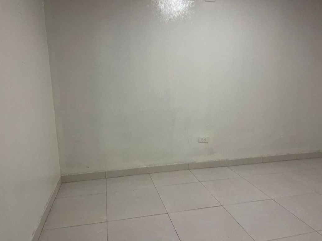 Casa de 15 alcobas en venta en Alcalá, Bogotá, 400 m² · foto 7 de 20