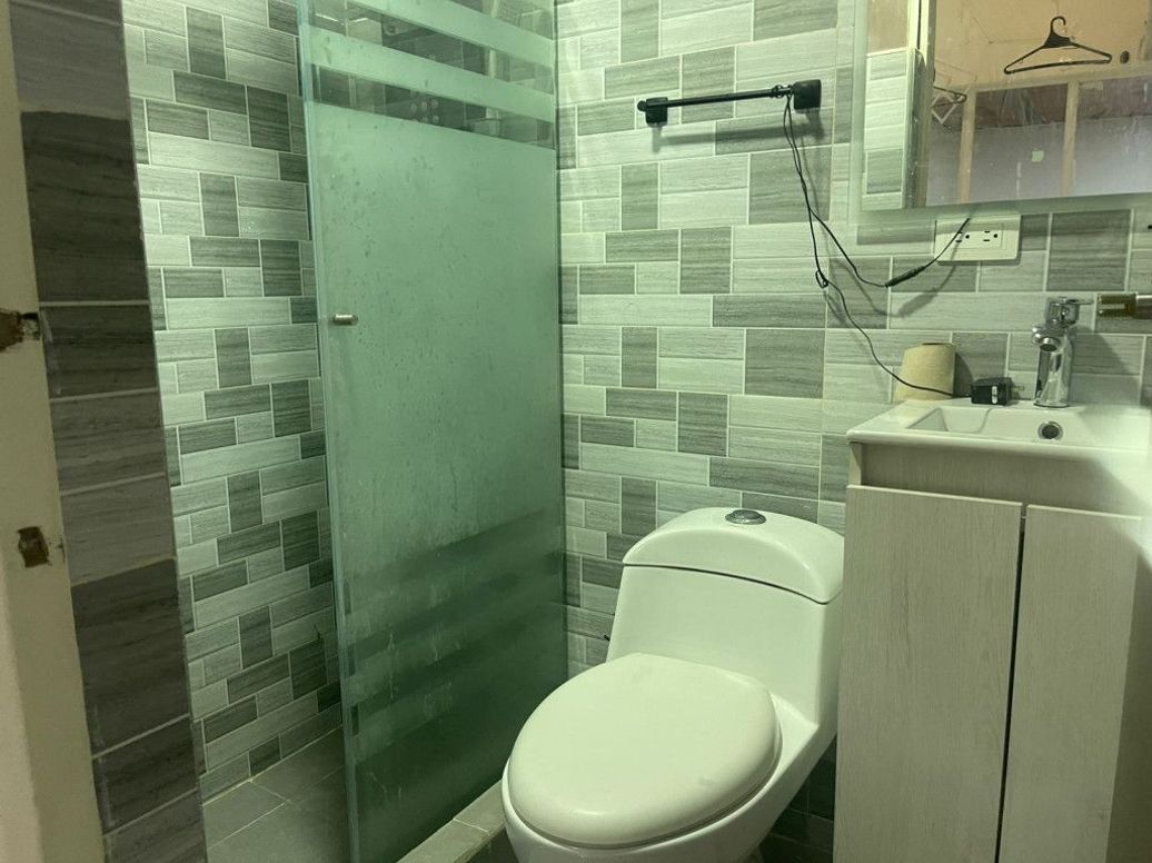 Casa de 15 alcobas en venta en Alcalá, Bogotá, 400 m² · foto 8 de 20