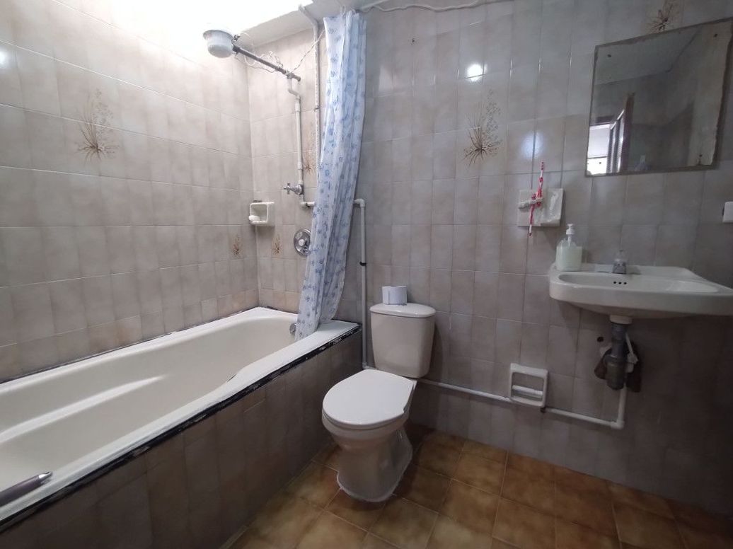 Casa de 5 alcobas en venta en Comuneros, Bogotá, 229 m² · foto 14 de 20