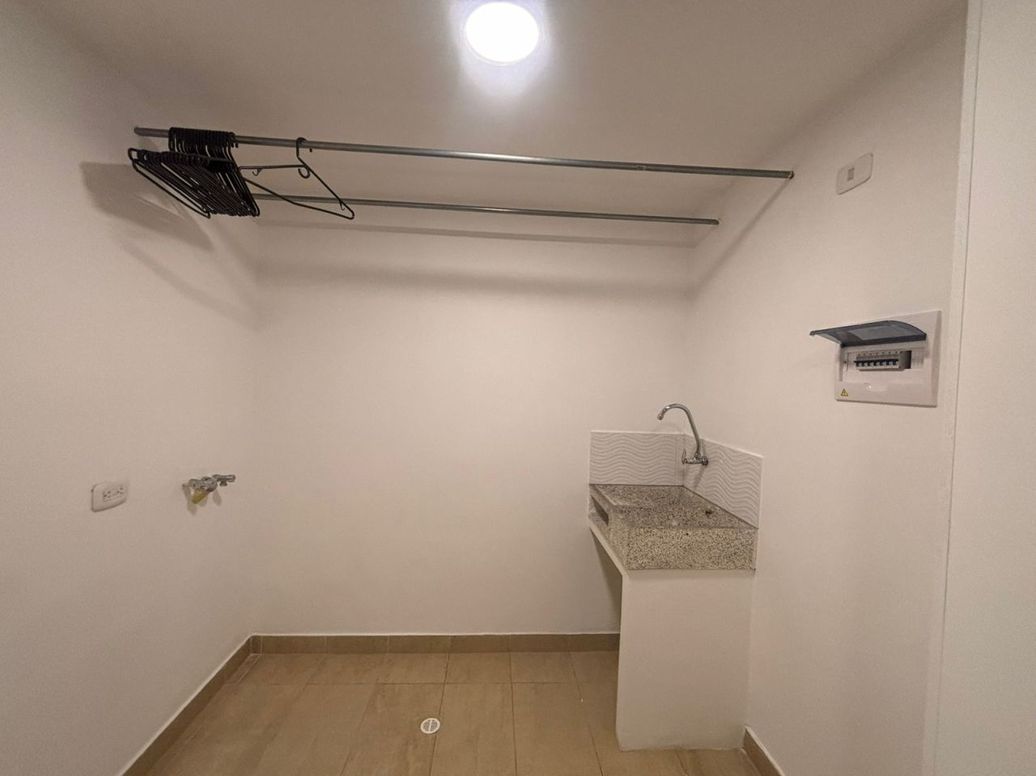 Apartamento de 3 alcobas en venta en El Palmar, Bogotá, 72 m² · foto 16 de 20