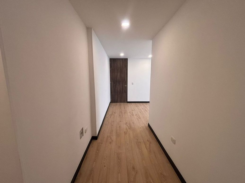 Apartamento de 3 alcobas en venta en El Palmar, Bogotá, 72 m² · foto 4 de 20