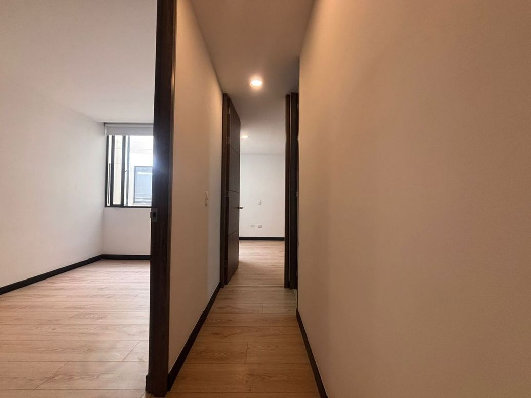 Apartamento de 3 alcobas en venta en El Palmar, Bogotá, 72 m² · foto 3 de 20