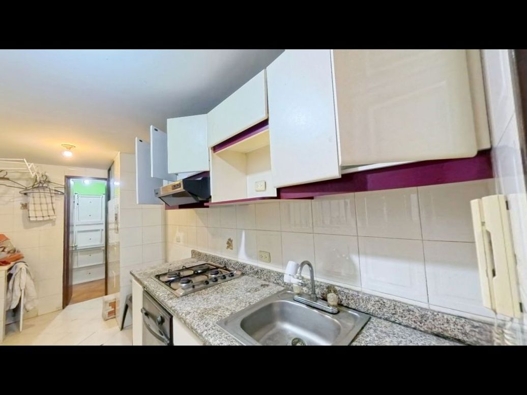 Apartamento de 4 alcobas en venta en Los Cedros, Bogotá, 90 m² · foto 2 de 20