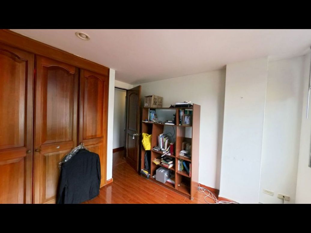 Apartamento de 4 alcobas en venta en Los Cedros, Bogotá, 90 m² · foto 10 de 20